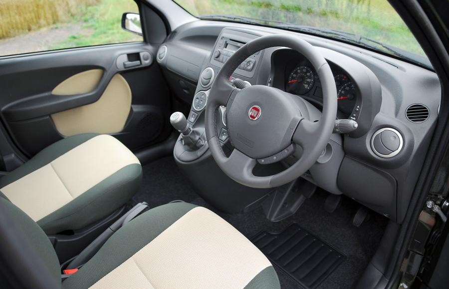  Fiat Panda Cross 2008 года  (фото 5 из 19)